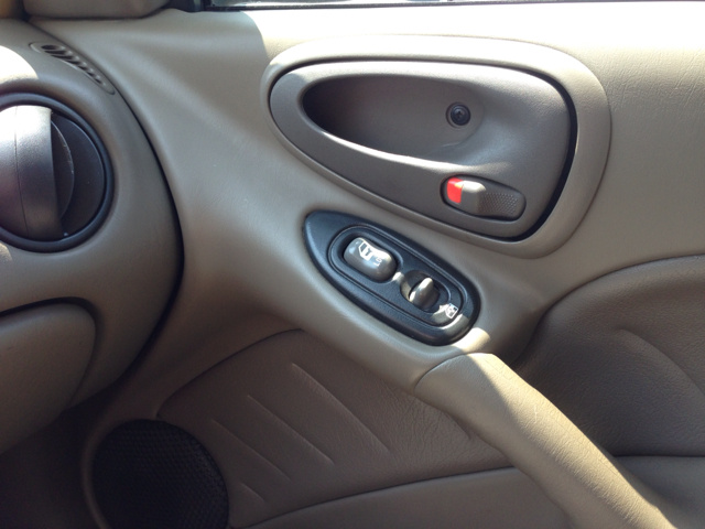 Pontiac Grand Am 2005 photo 12