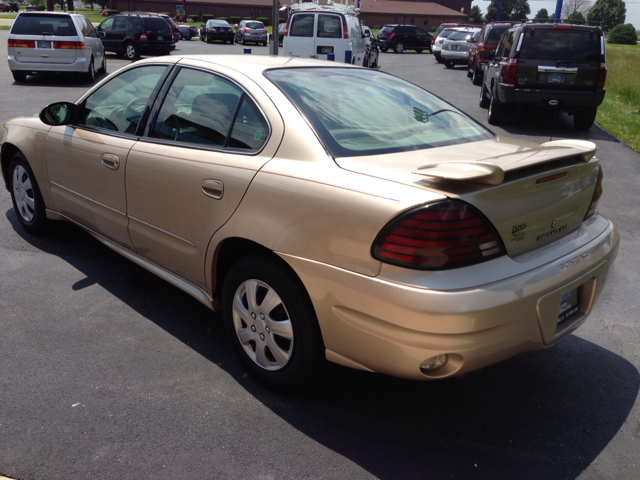 Pontiac Grand Am 2005 photo 19