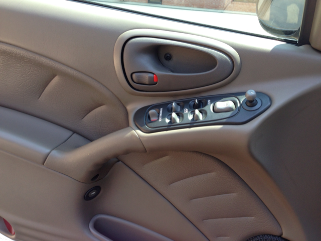 Pontiac Grand Am 2005 photo 2