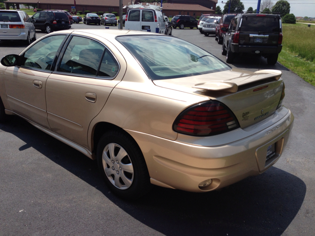 Pontiac Grand Am 2005 photo 21