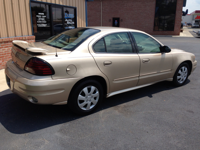 Pontiac Grand Am 2005 photo 22