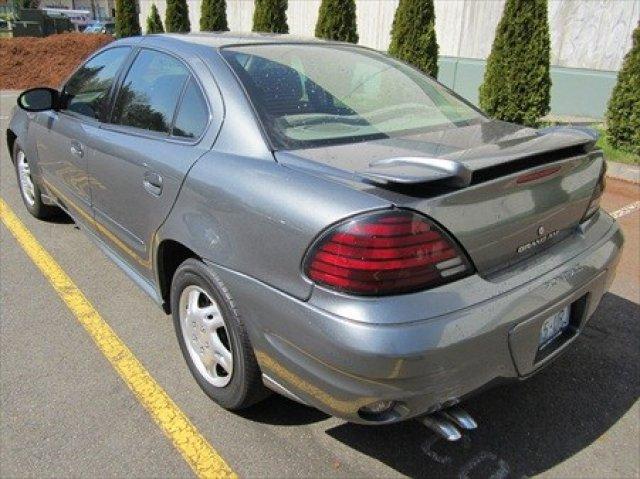 Pontiac Grand Am 2005 photo 2