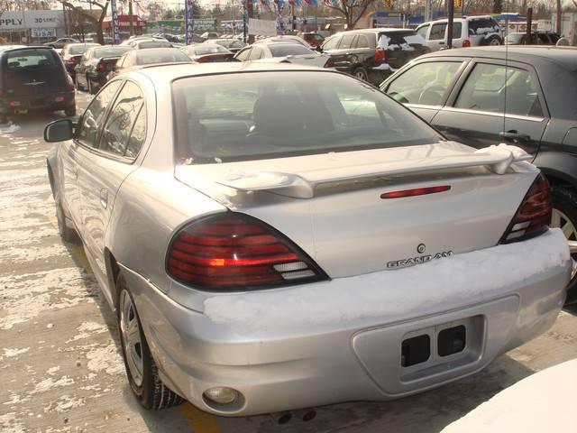 Pontiac Grand Am 2005 photo 1