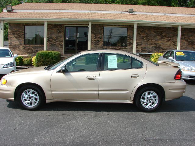 Pontiac Grand Am 2005 photo 4