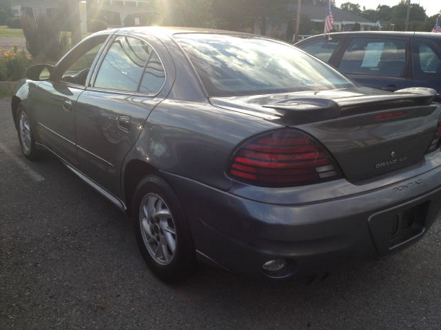 Pontiac Grand Am 2005 photo 1