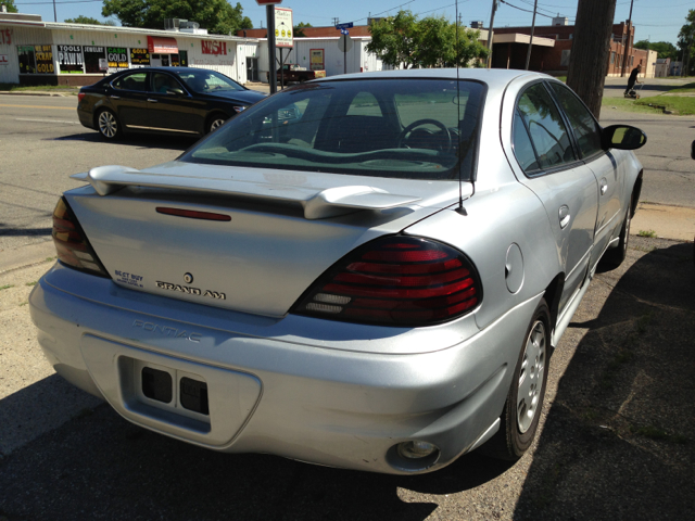 Pontiac Grand Am 2005 photo 1