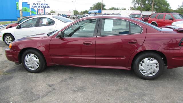 Pontiac Grand Am SE Sedan