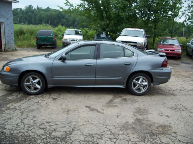 Pontiac Grand Am 2005 photo 1