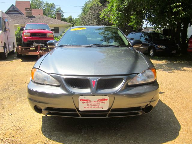 Pontiac Grand Am 2005 photo 2