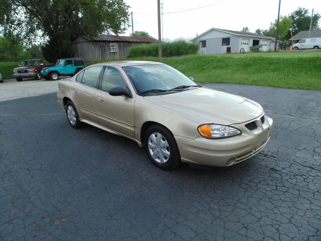 Pontiac Grand Am 2005 photo 1