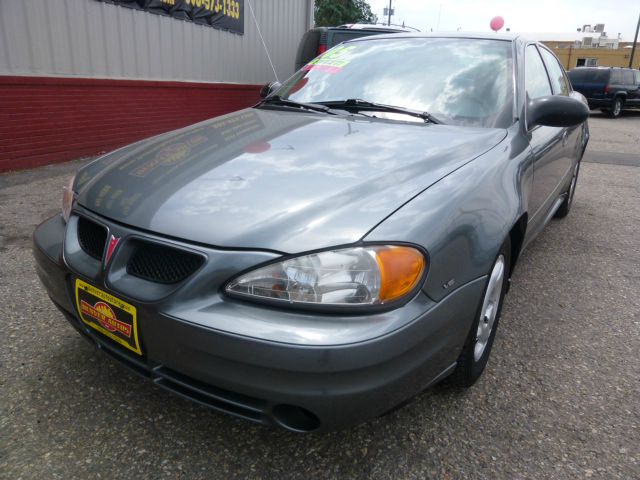 Pontiac Grand Am 2005 photo 2