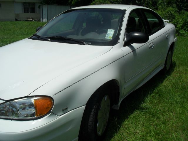 Pontiac Grand Am 2005 photo 13