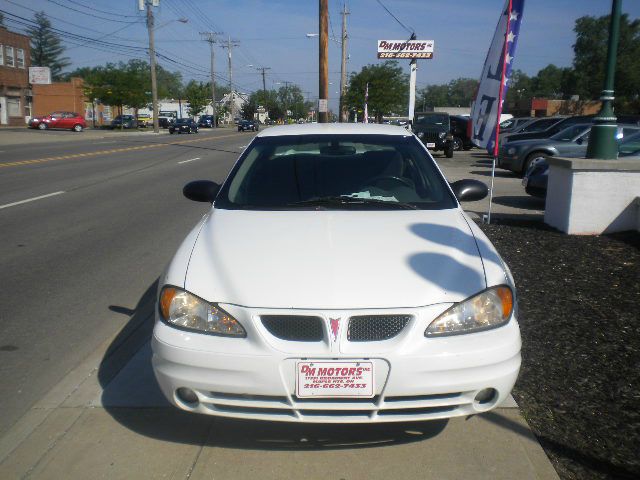 Pontiac Grand Am 2005 photo 1