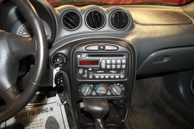 Pontiac Grand Am 2005 photo 15