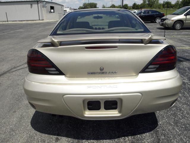 Pontiac Grand Am 2005 photo 1