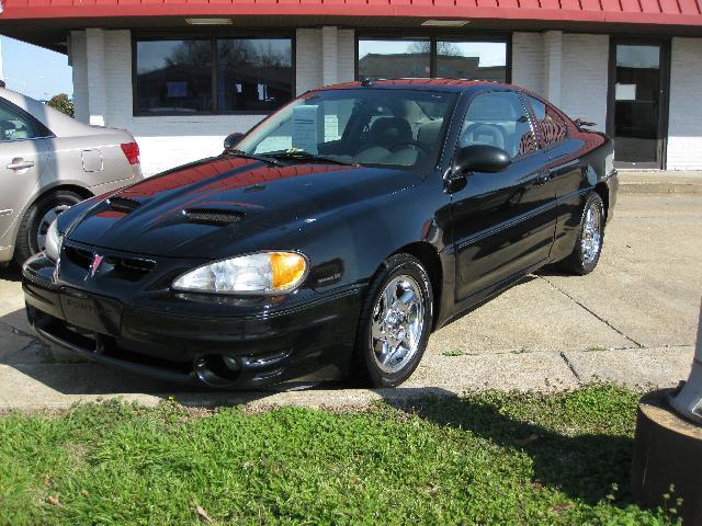 Pontiac Grand Am 2005 photo 2