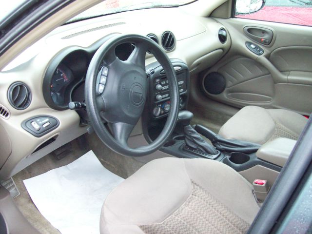 Pontiac Grand Am 2005 photo 1