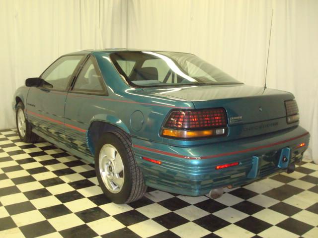 Pontiac Grand Prix 1994 photo 2