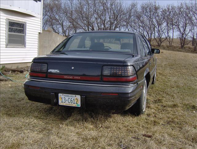 Pontiac Grand Prix 1995 photo 3