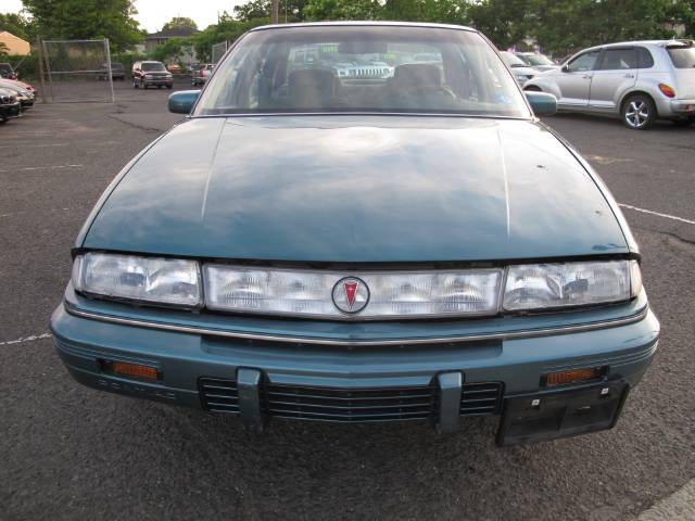 Pontiac Grand Prix 1996 photo 3