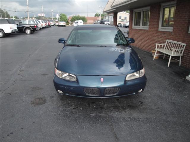 Pontiac Grand Prix 1997 photo 2