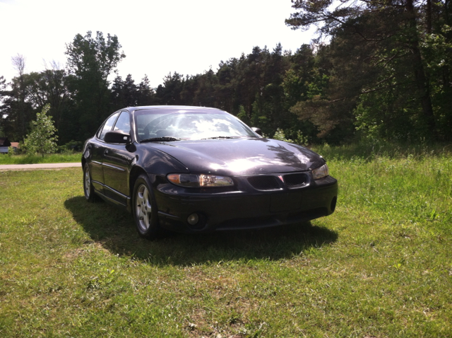 Pontiac Grand Prix 1997 photo 4