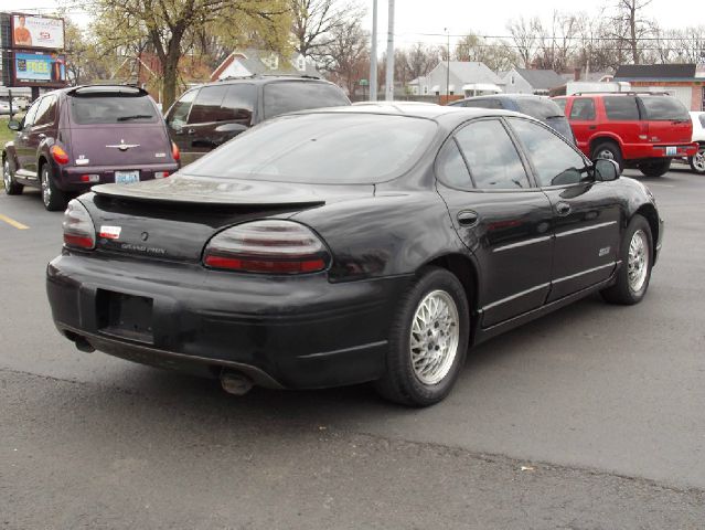 Pontiac Grand Prix 1997 photo 4