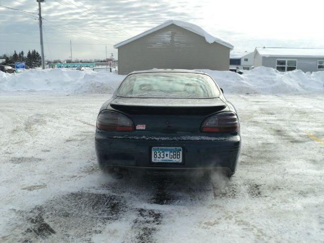 Pontiac Grand Prix 1997 photo 2