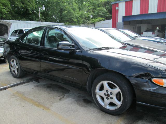 Pontiac Grand Prix Sportback LS Coupe