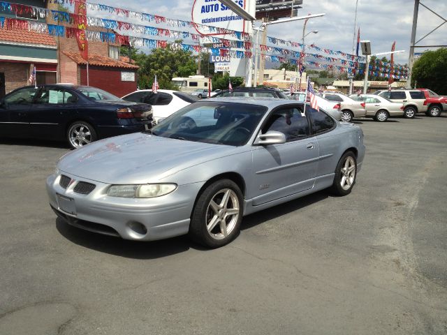 Pontiac Grand Prix 1998 photo 3