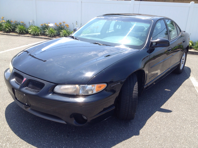 Pontiac Grand Prix 1998 photo 2