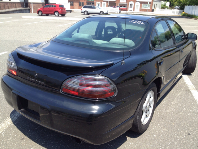 Pontiac Grand Prix 1998 photo 4