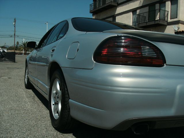 Pontiac Grand Prix 1998 photo 3