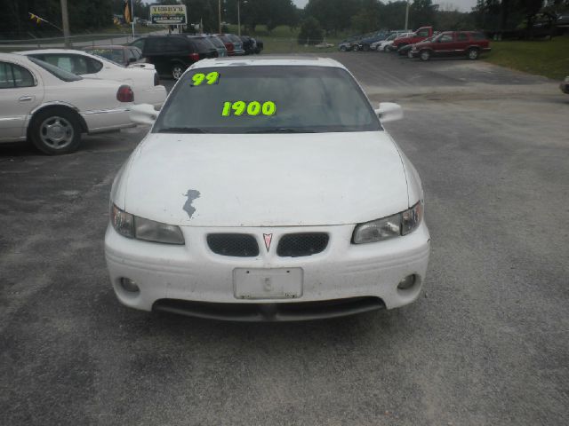 Pontiac Grand Prix 1999 photo 3