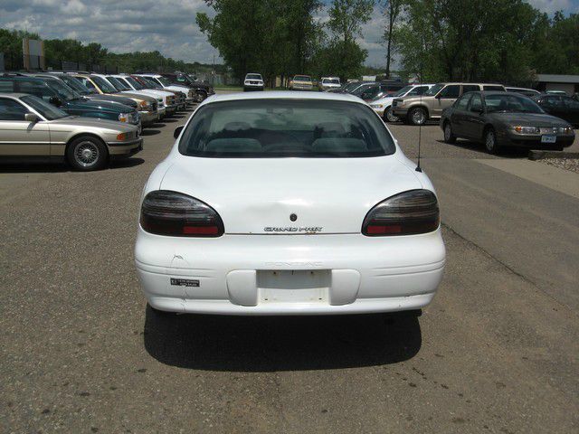 Pontiac Grand Prix 1999 photo 6