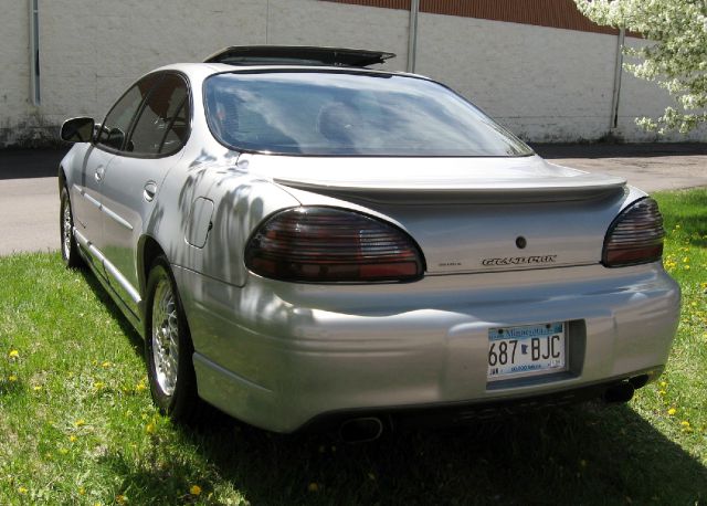 Pontiac Grand Prix 1999 photo 13