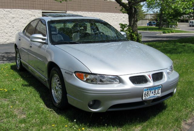 Pontiac Grand Prix 1999 photo 14