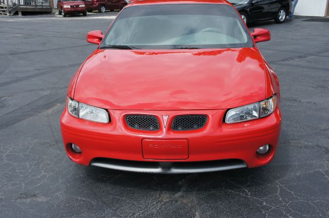 Pontiac Grand Prix 1999 photo 12