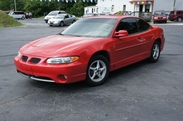 Pontiac Grand Prix 1999 photo 7