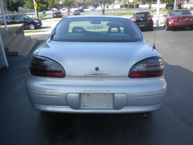 Pontiac Grand Prix 1999 photo 1