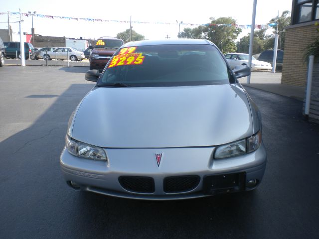 Pontiac Grand Prix 1999 photo 4