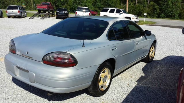 Pontiac Grand Prix 1999 photo 4