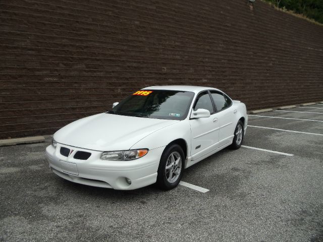 Pontiac Grand Prix 1999 photo 6