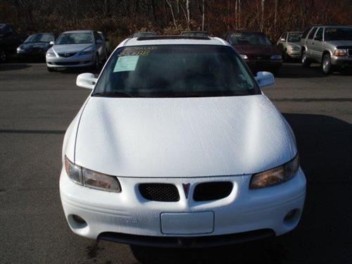 Pontiac Grand Prix 1999 photo 1