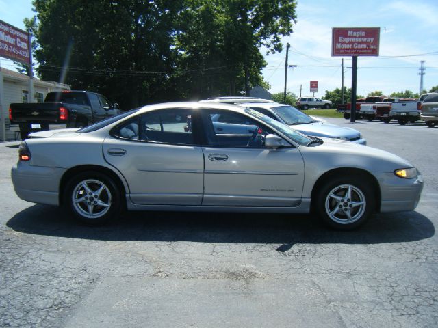 Pontiac Grand Prix 2000 photo 4