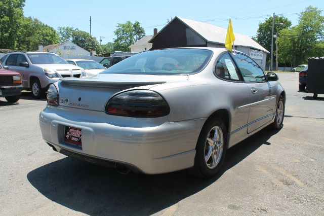 Pontiac Grand Prix 2000 photo 7