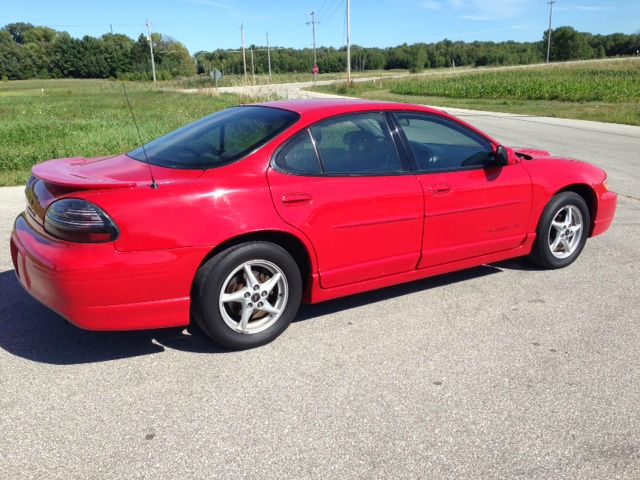 Pontiac Grand Prix 2000 photo 4