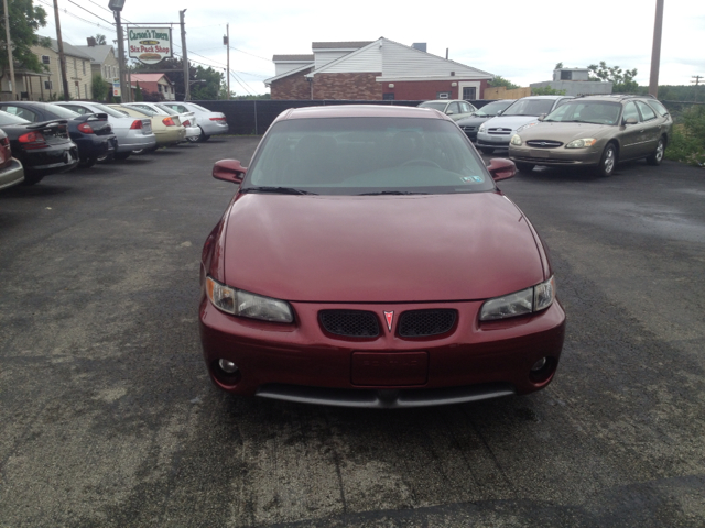 Pontiac Grand Prix 2000 photo 1