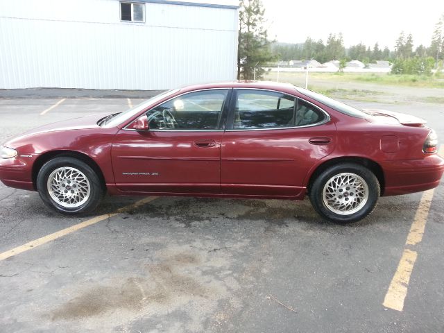 Pontiac Grand Prix 2000 photo 9