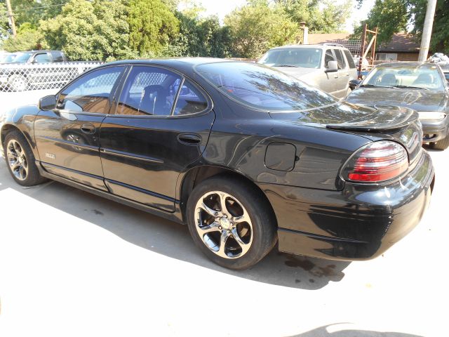 Pontiac Grand Prix 2000 photo 1